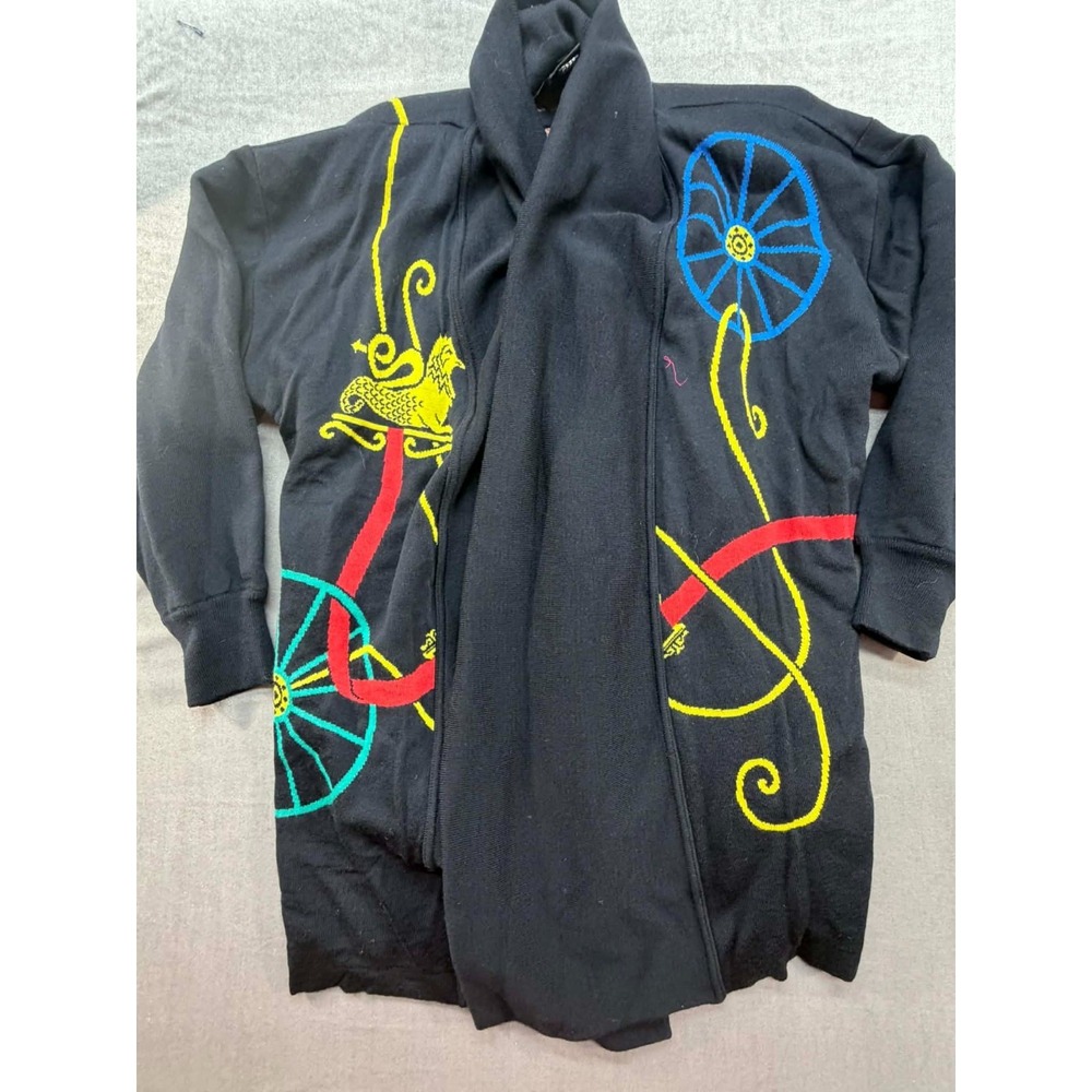 Vintage Laurel by Escada Wool Sweater Cardigan Size 34 Wheel Pattern Black Paded